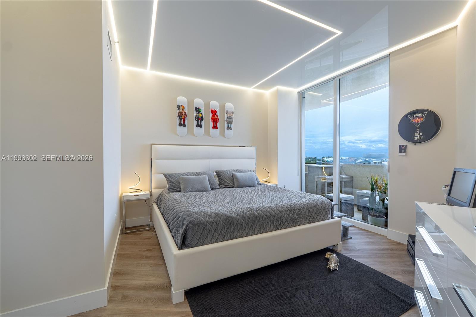 19501 W Country Club Dr 1011