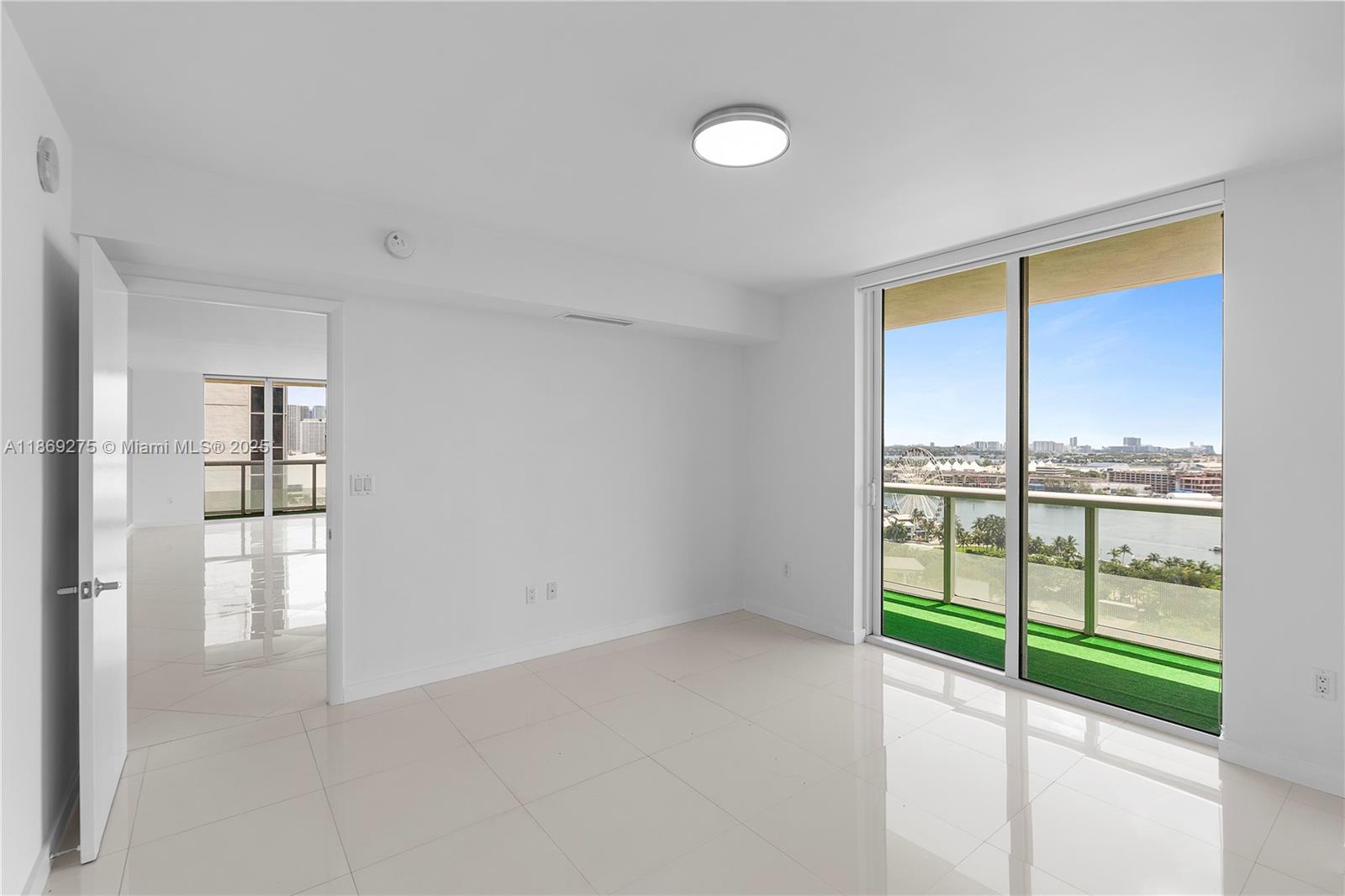 50 BISCAYNE CONDO - Residential