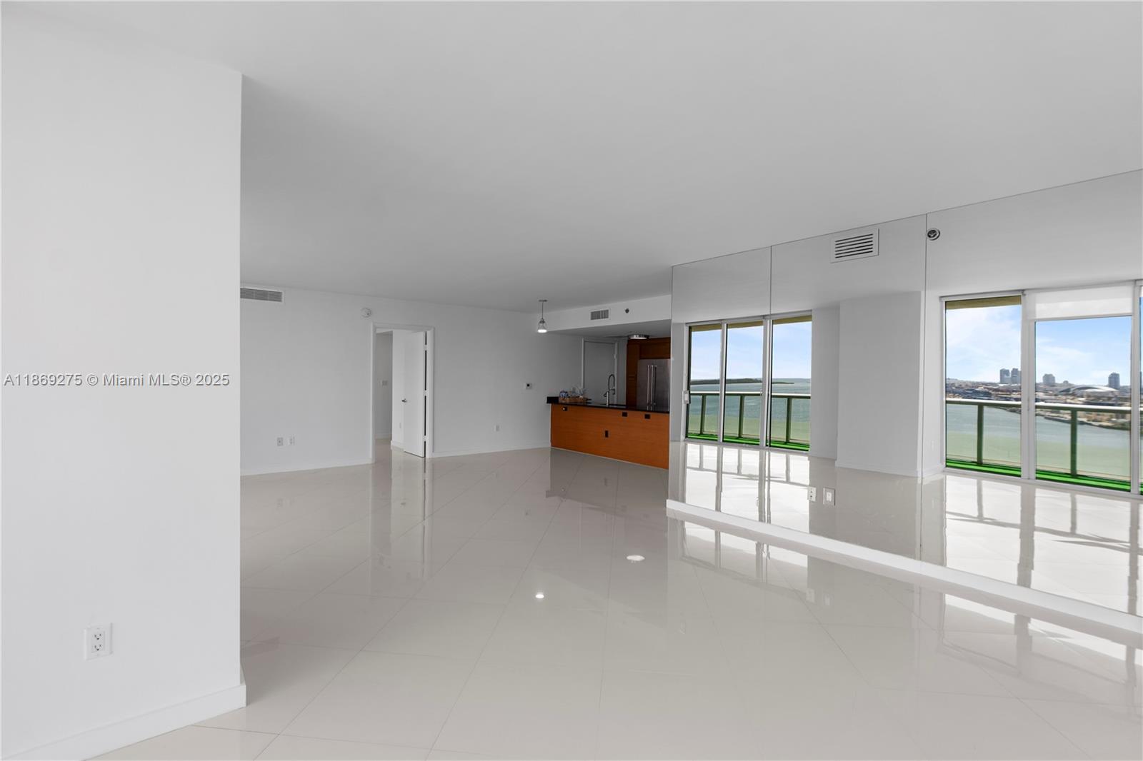 50 BISCAYNE CONDO - Residential