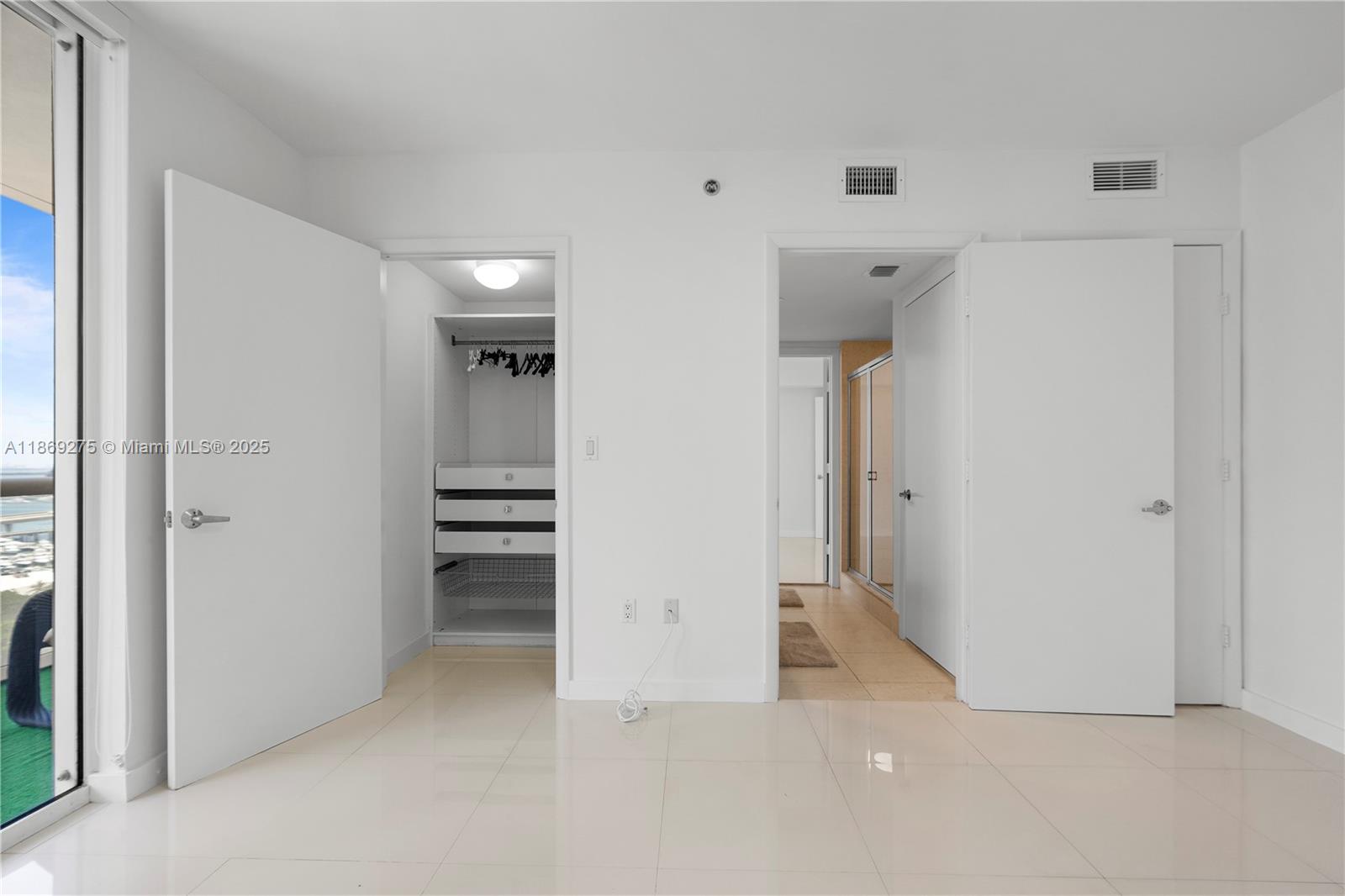 50 BISCAYNE CONDO - Residential