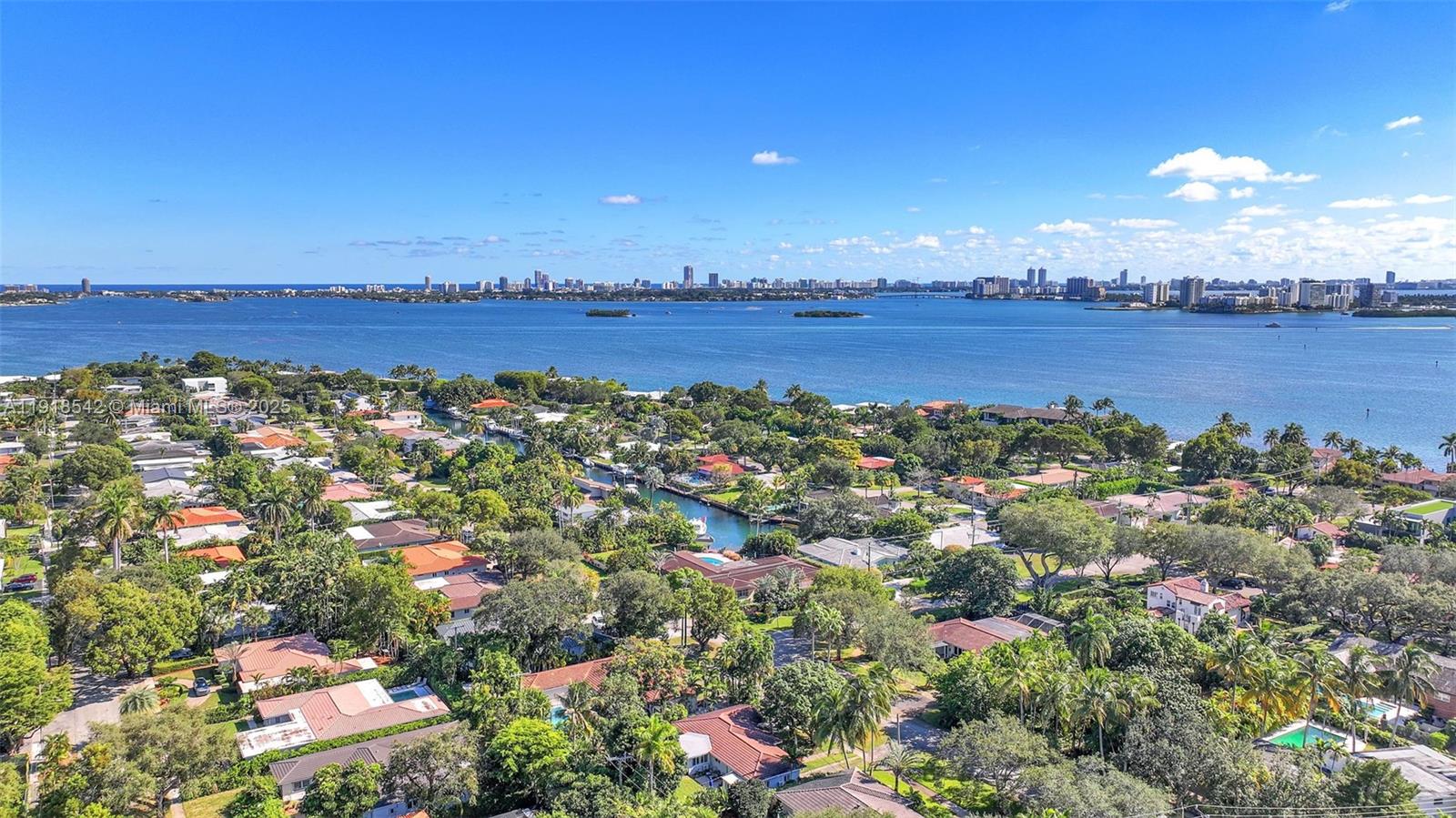 MIAMI SHORES SEC 8 REV - Residential