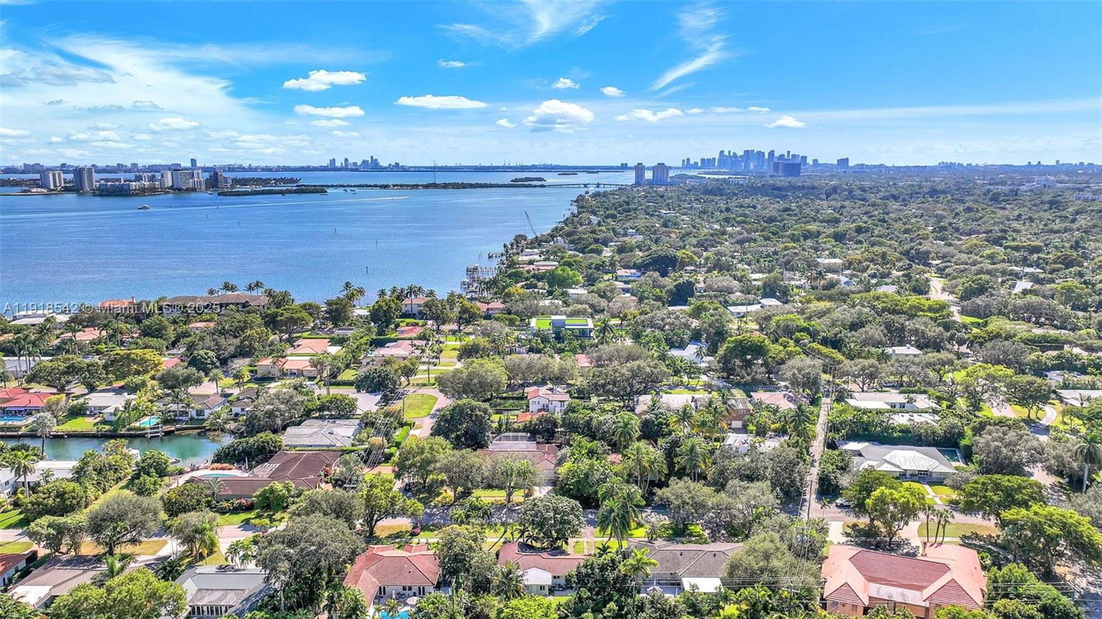 MIAMI SHORES SEC 8 REV - Residential