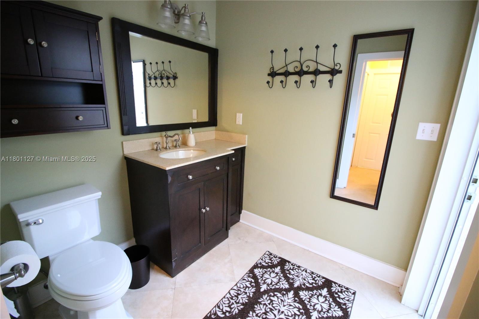 RIO VISTA ISLES - Residential