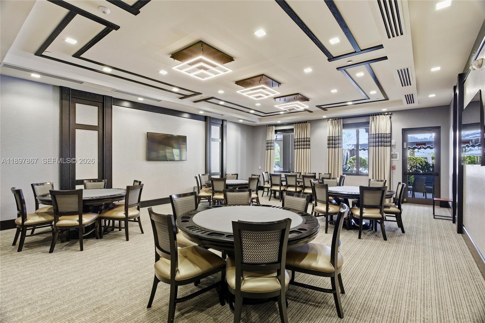 Seven Bridges - Residential