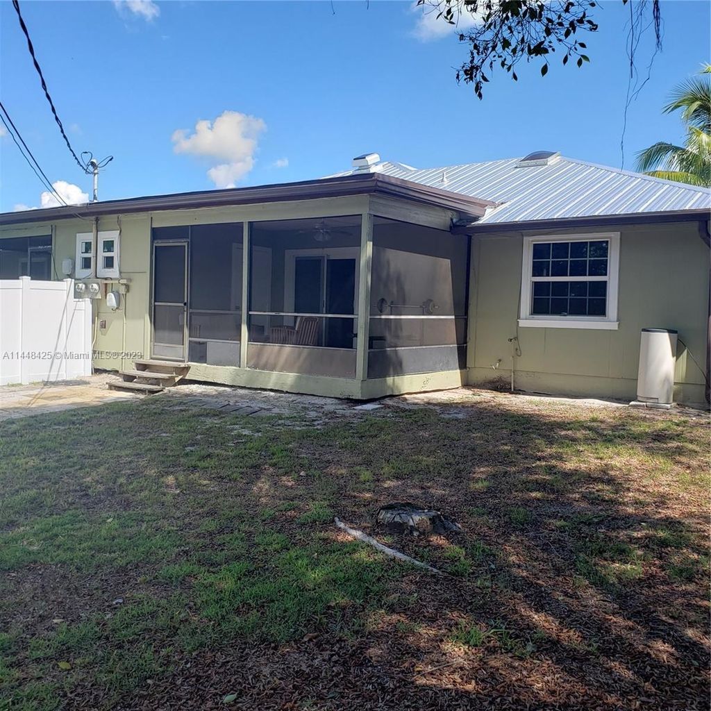 Photo of 8678 SE Oleander St #8688, Hobe Sound, FL 33455 (MLS # A11448425)