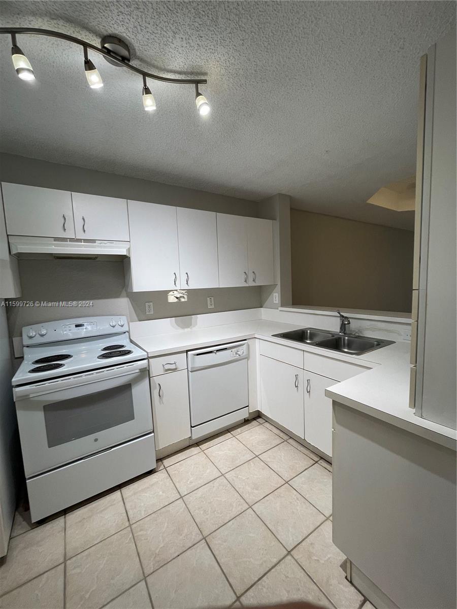 Bonita Villas Condo - Residential Lease