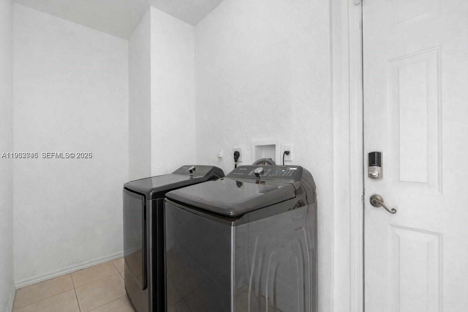 TOWNGATE NORTH - Residential Lease