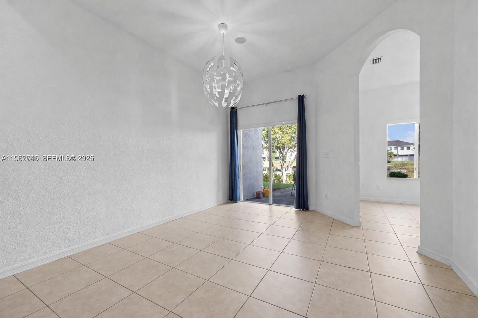 TOWNGATE NORTH - Residential Lease