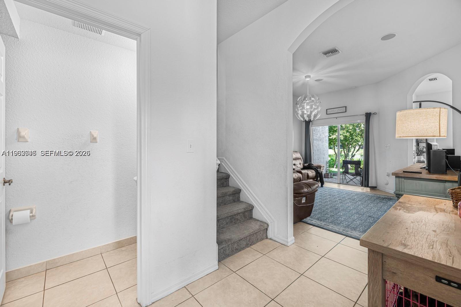 TOWNGATE NORTH - Residential Lease