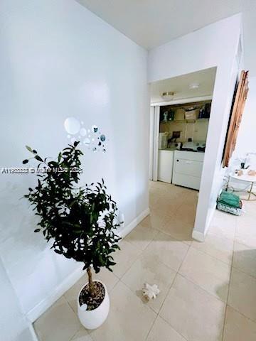 CUTLER CREEK VILLAGE COND - Residential