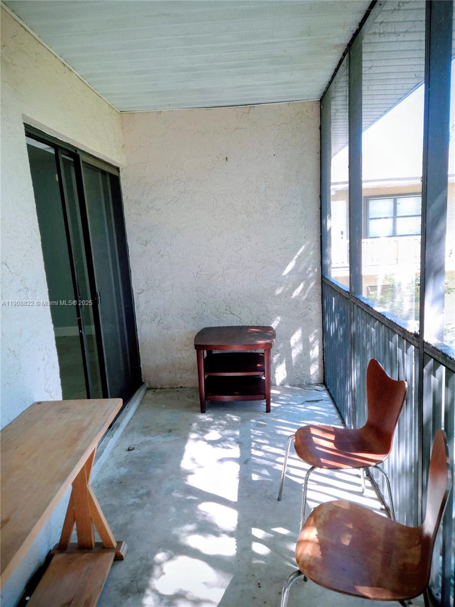 CUTLER CREEK VILLAGE COND - Residential