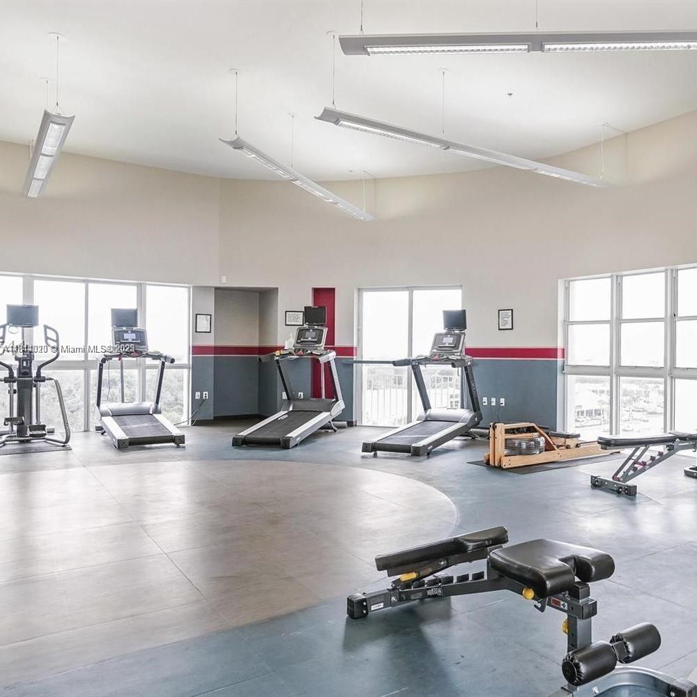 DOWNTOWN DADELAND CONDO N - Residential Lease