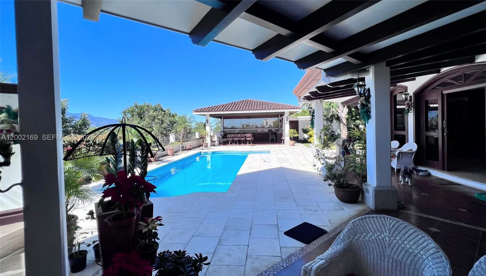 Curridabat - Residential