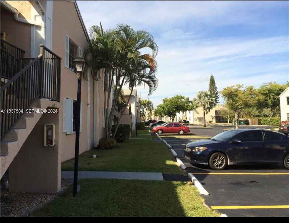 LAKESHORE CONDO I - Residential Lease