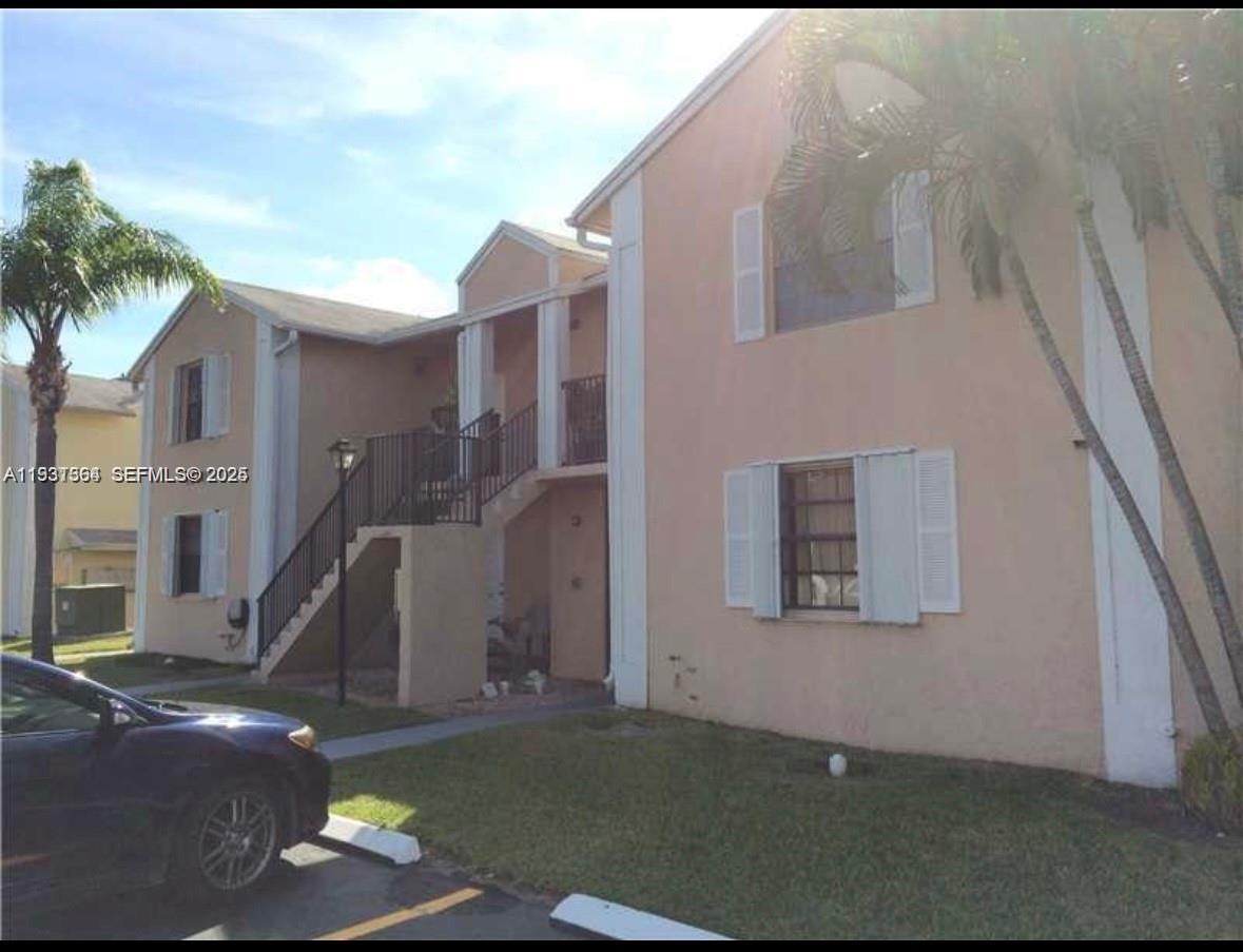 LAKESHORE CONDO I - Residential Lease