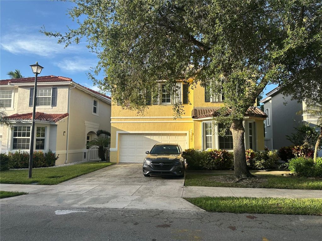 Photo of 4924 SW 151st Ave, Davie, FL 33331 (MLS # A11843568)