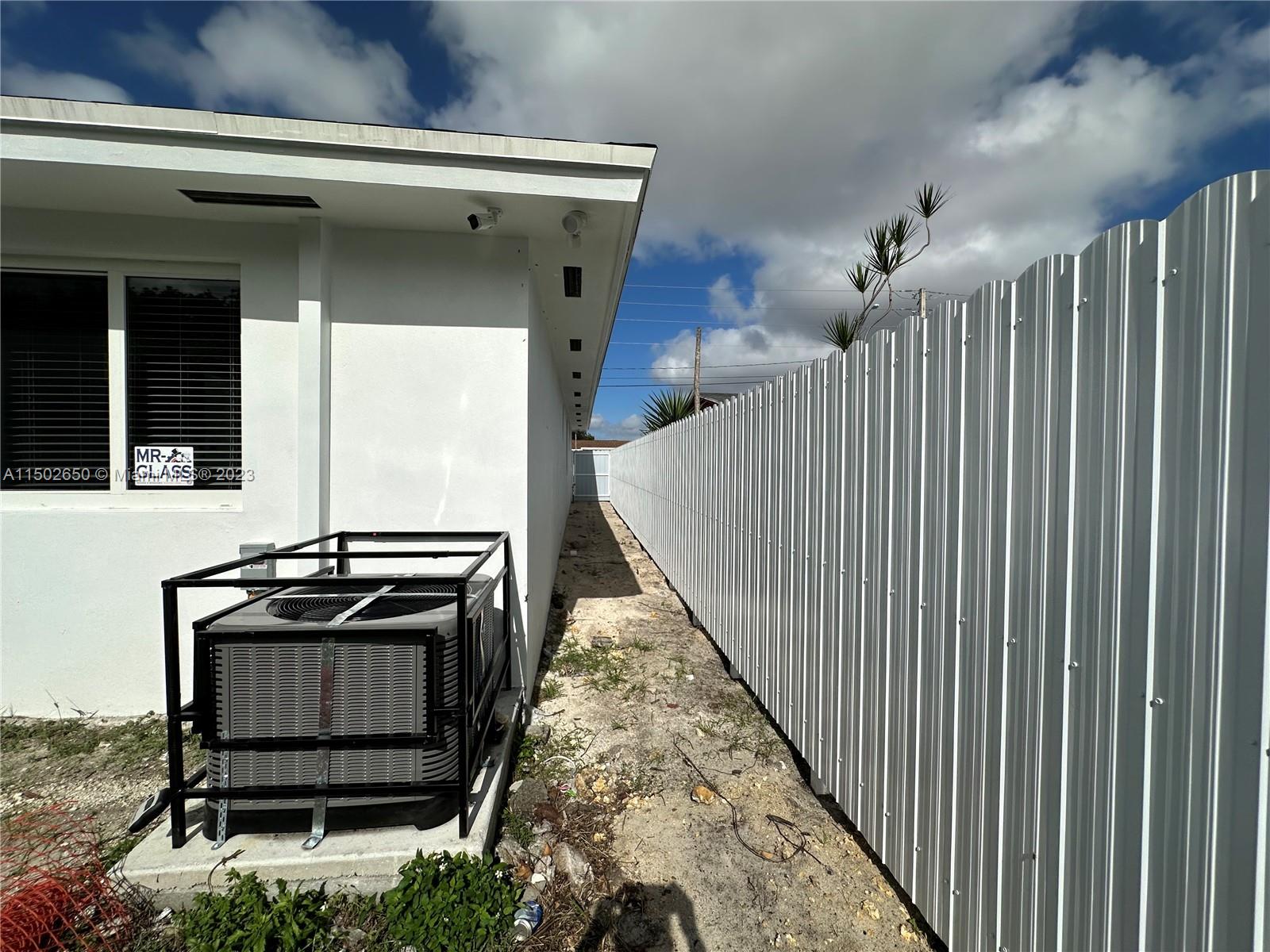 PARA VILLA HEIGHTS - Residential Lease