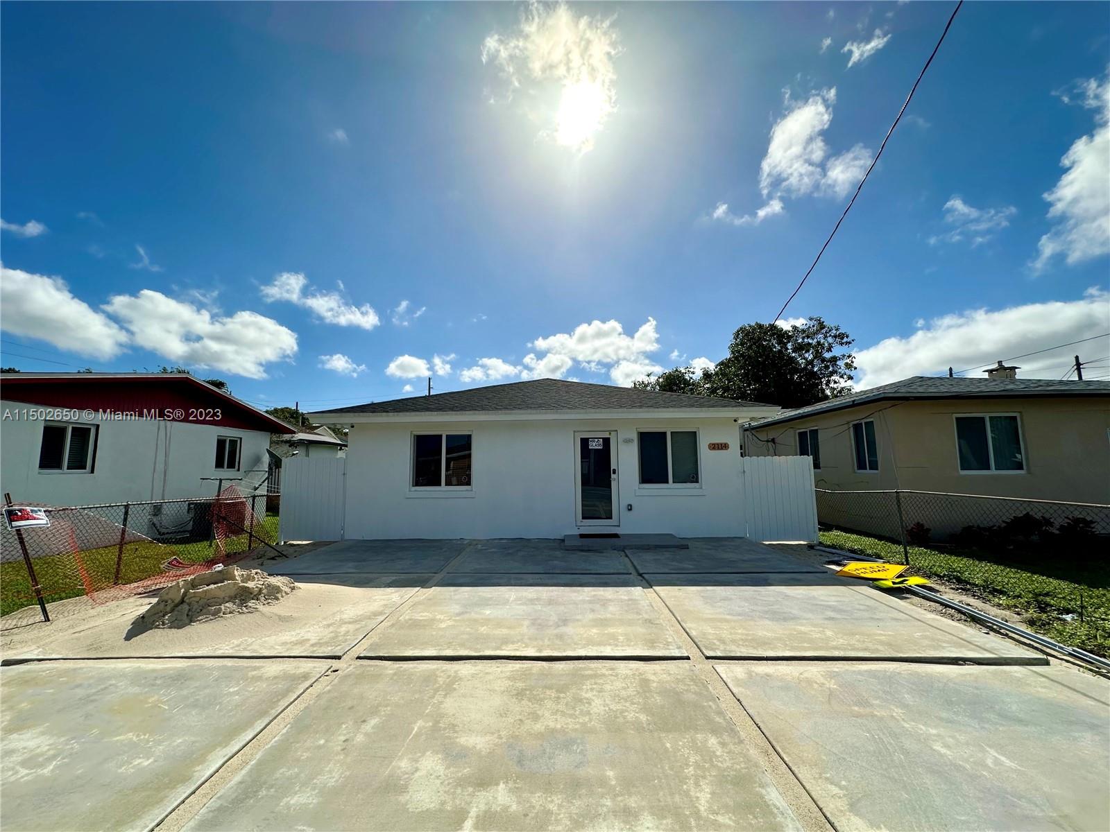 PARA VILLA HEIGHTS - Residential Lease