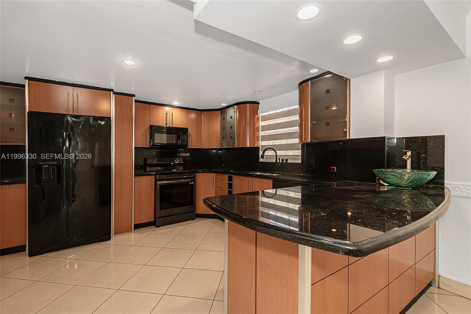 SUNSWEPT ISLE 1ST ADDN - Residential Lease