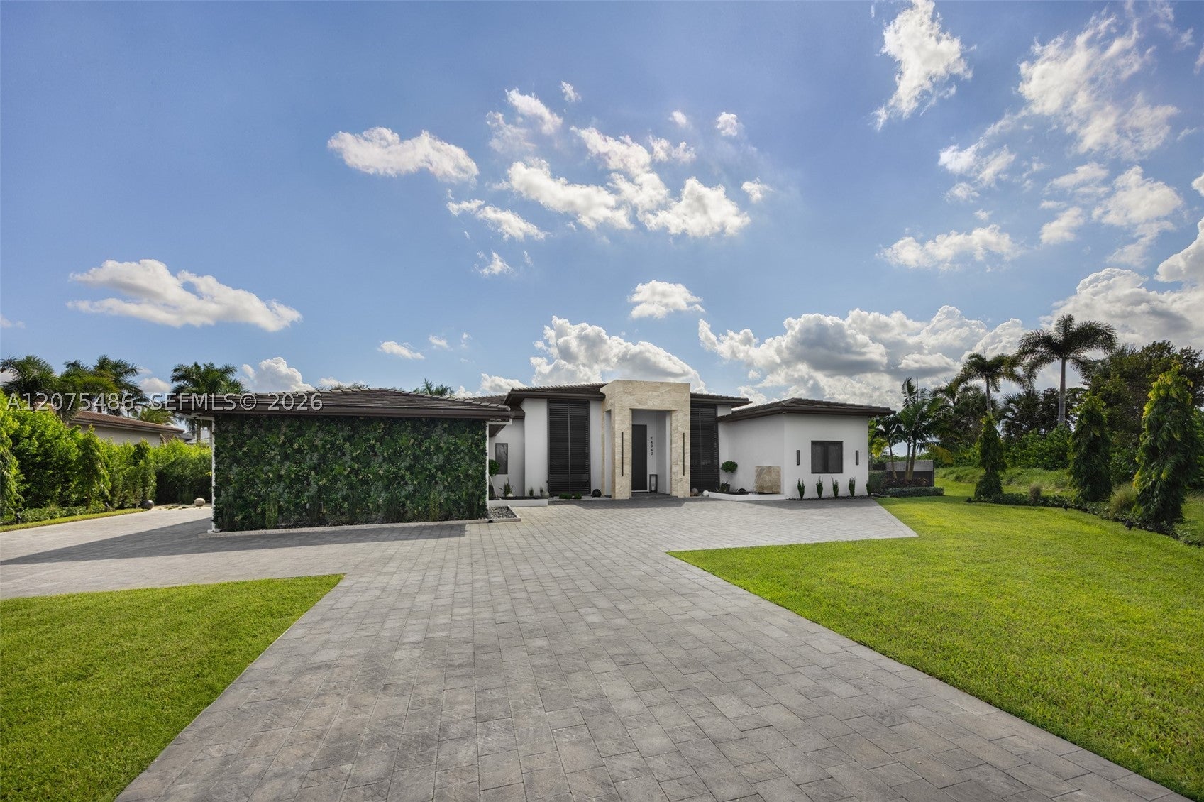 14940 SW 16th Ct
