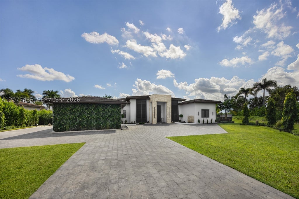 Photo of 14940 SW 16th Ct, Davie, FL 33326 (MLS # A12075486)
