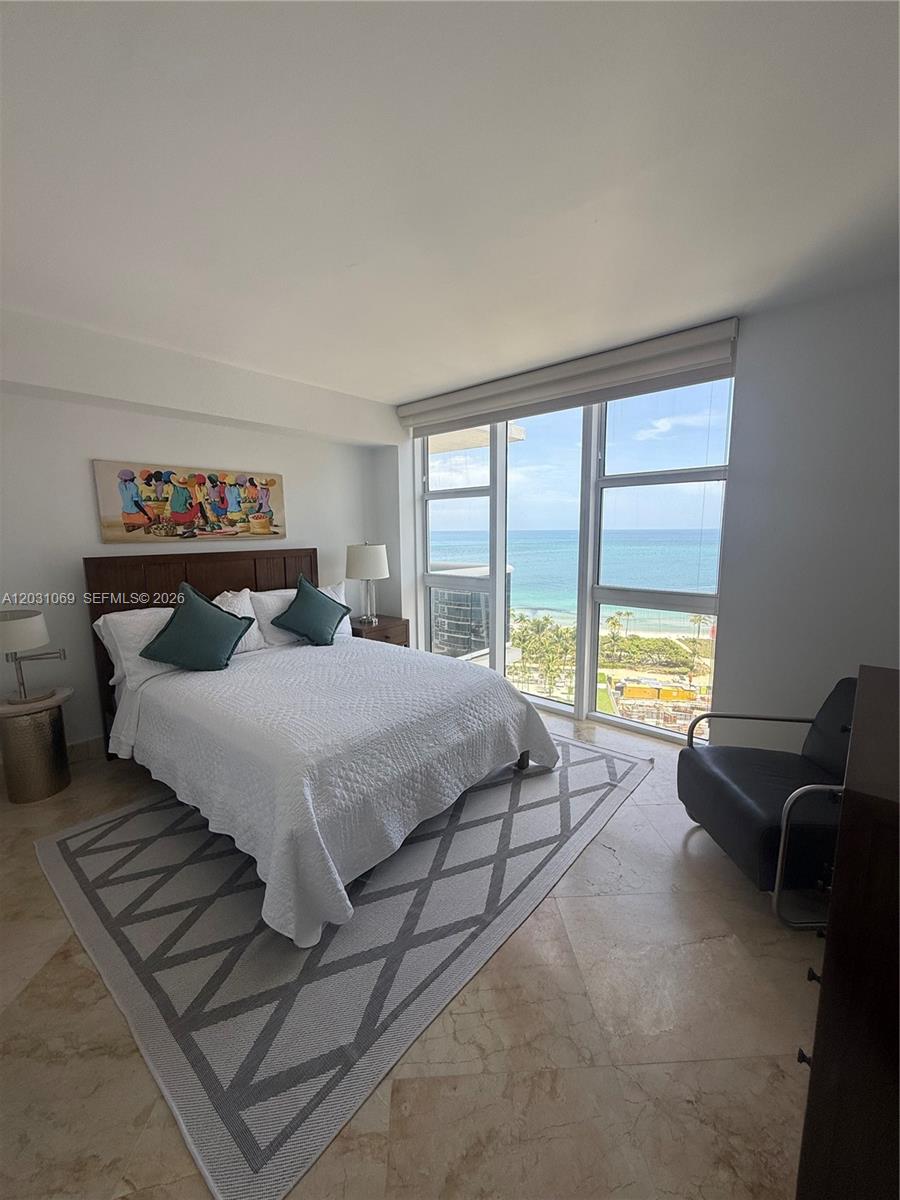 10275 Collins Ave 1221
