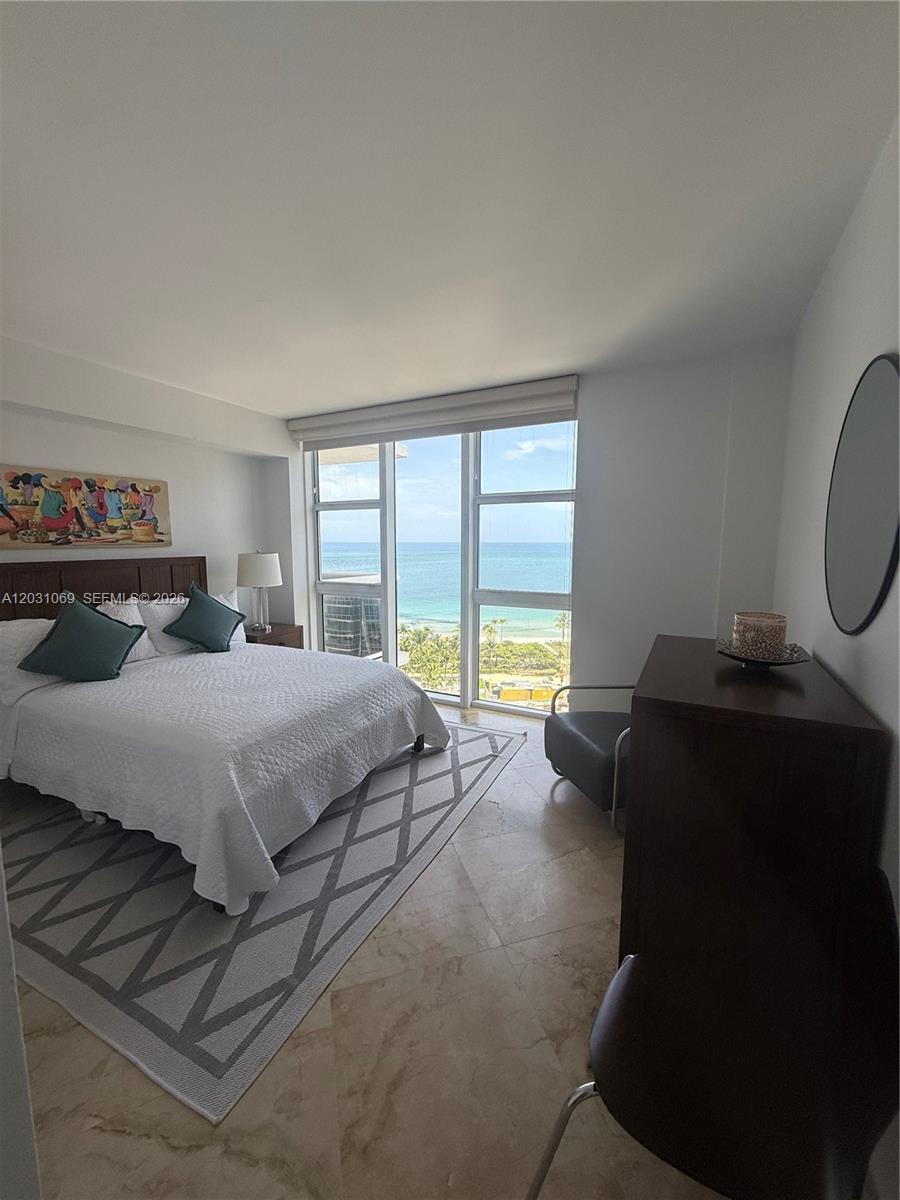 10275 Collins Ave 1221