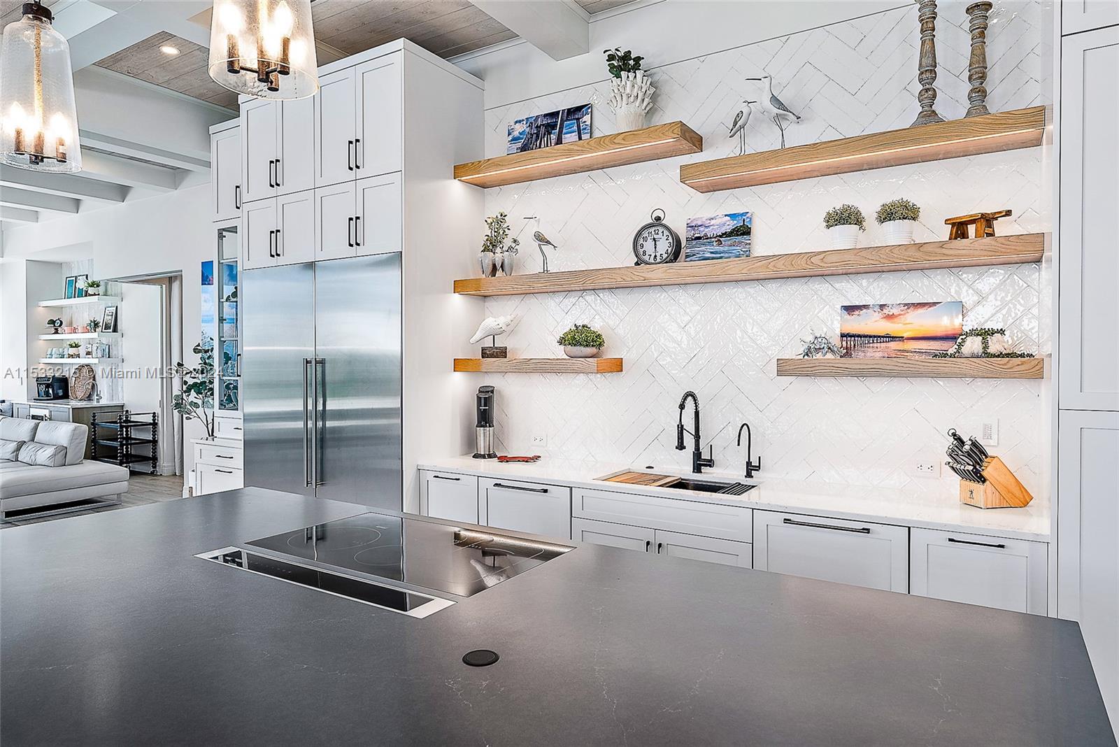 Seven Hundred Ocean - Residential