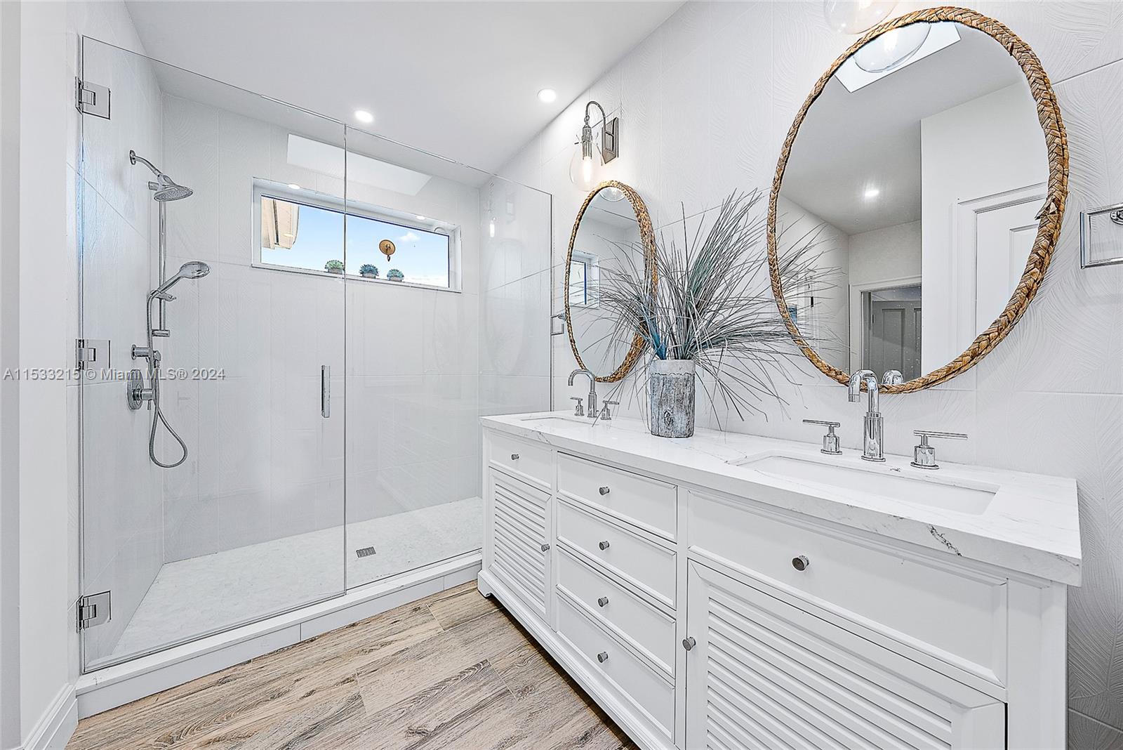 Seven Hundred Ocean - Residential