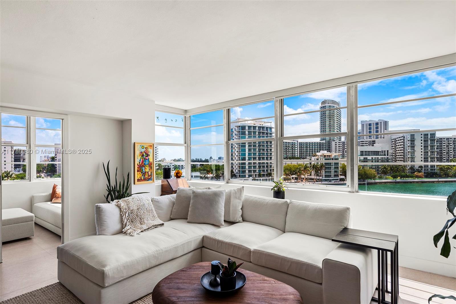 20 Island Ave 609