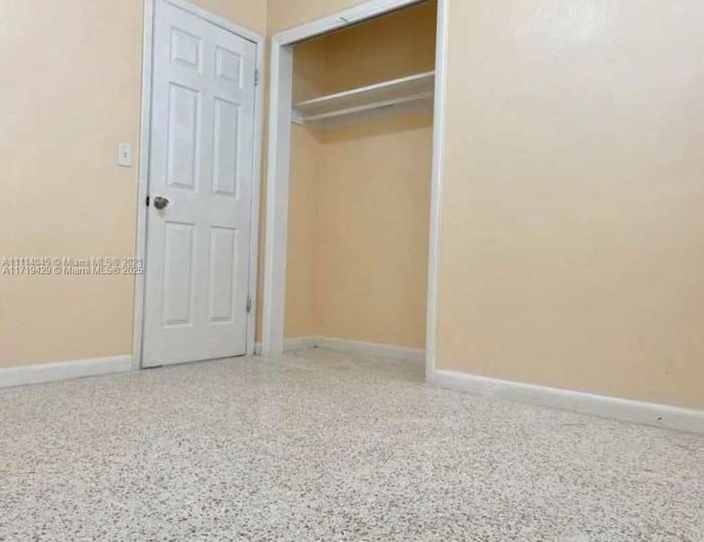 Photo of 460 Cypress Ave, Pahokee, FL 33476 (MLS # A11719429)