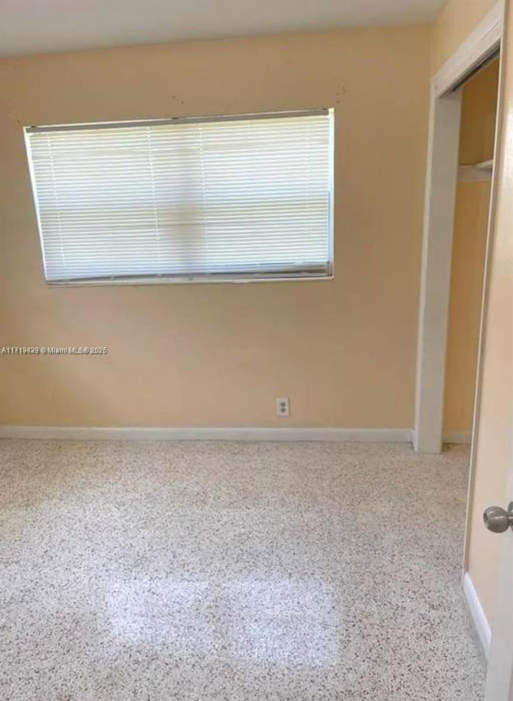 Photo of 460 Cypress Ave, Pahokee, FL 33476 (MLS # A11719429)