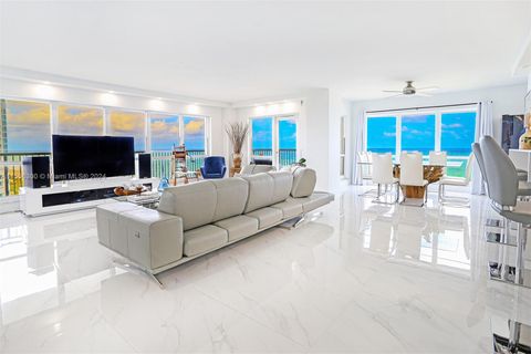 A home in Lauderdale By The Sea