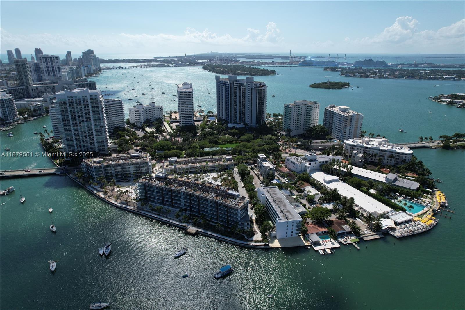 THE GRAND VENETIAN CONDO - Residential Lease