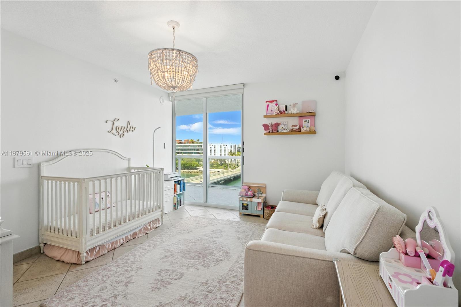 THE GRAND VENETIAN CONDO - Residential Lease