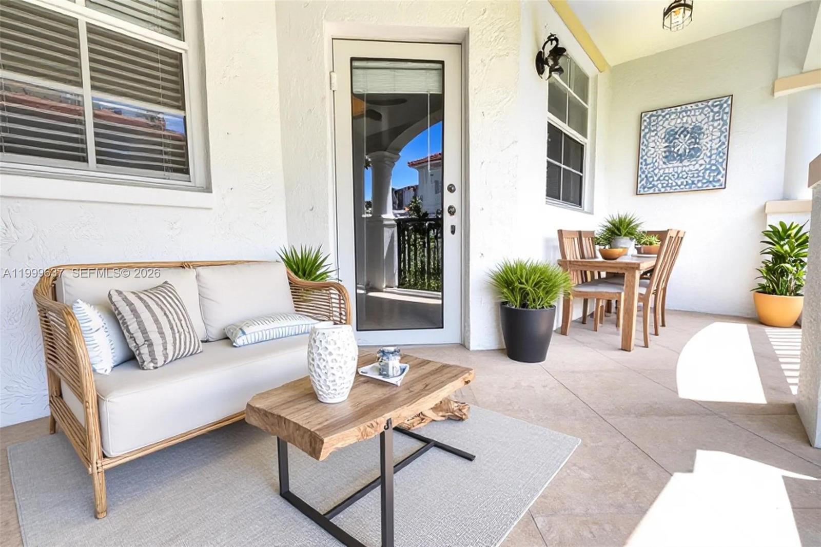 3255 NE 184th St 12215