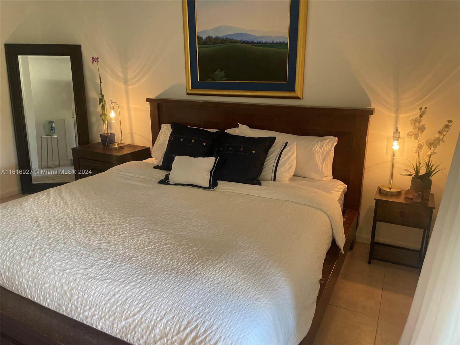 KENLAND POINTE CONDO III - Residential Lease