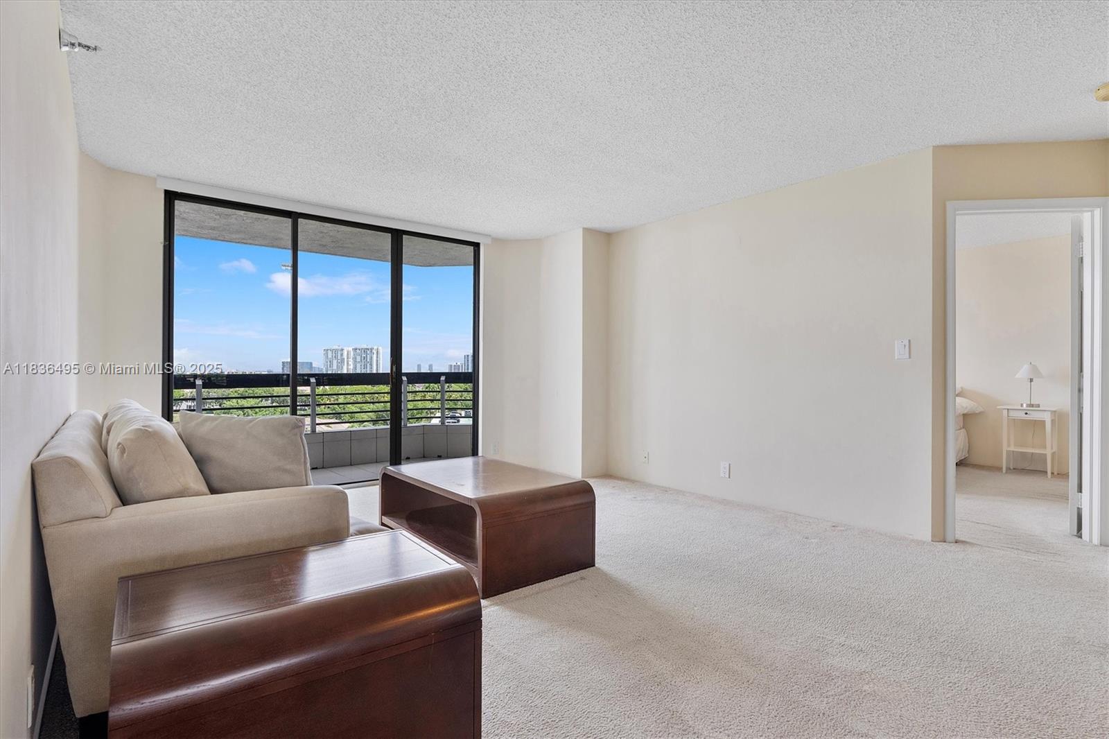 3530 Mystic Pointe Dr 808