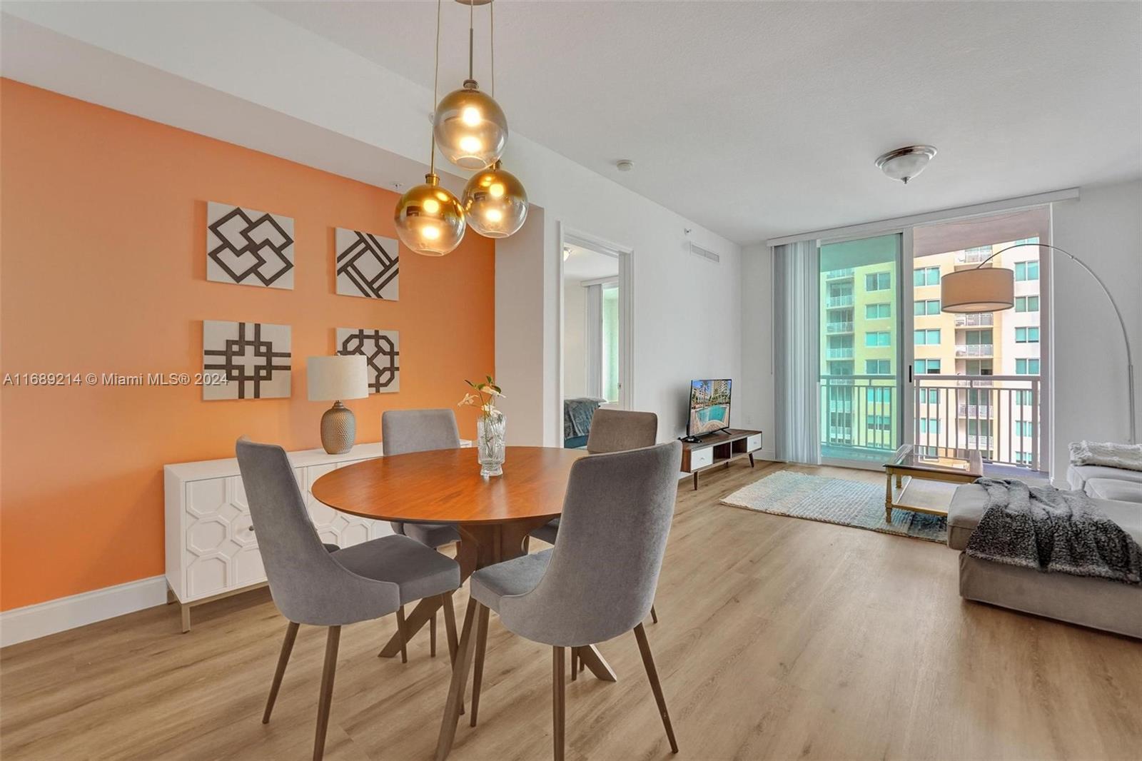 Spacious 2-bedroom, 2-bathroom condo in a new building with a large balcony and stunning golf course views! Fully furnished with an open-concept kitchen and living area, plus in-unit washer and dryer for added convenience. Enjoy top-notch amenities, including a gym, sauna, pool, jacuzzi, and party room. Located in a secure, gated community with 24-hour security, and just a short walk to restaurants, shops, and the beach. The perfect blend of luxury and convenience awaits!