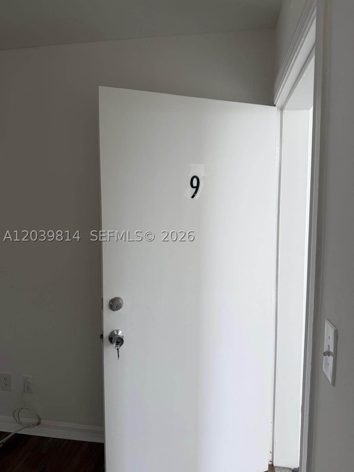 660 NE 88th Ter 9