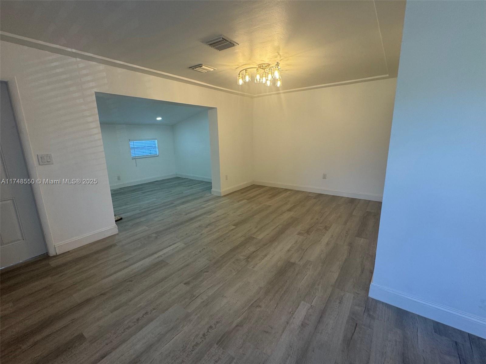 BOULEVARD ESTATES - Residential