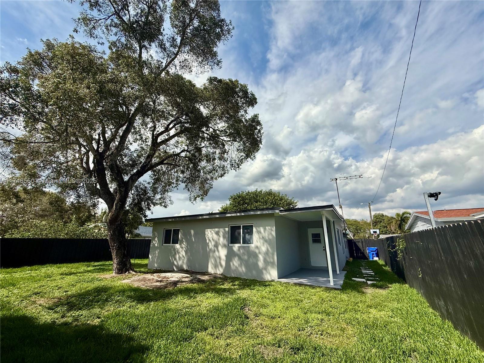 BOULEVARD ESTATES - Residential