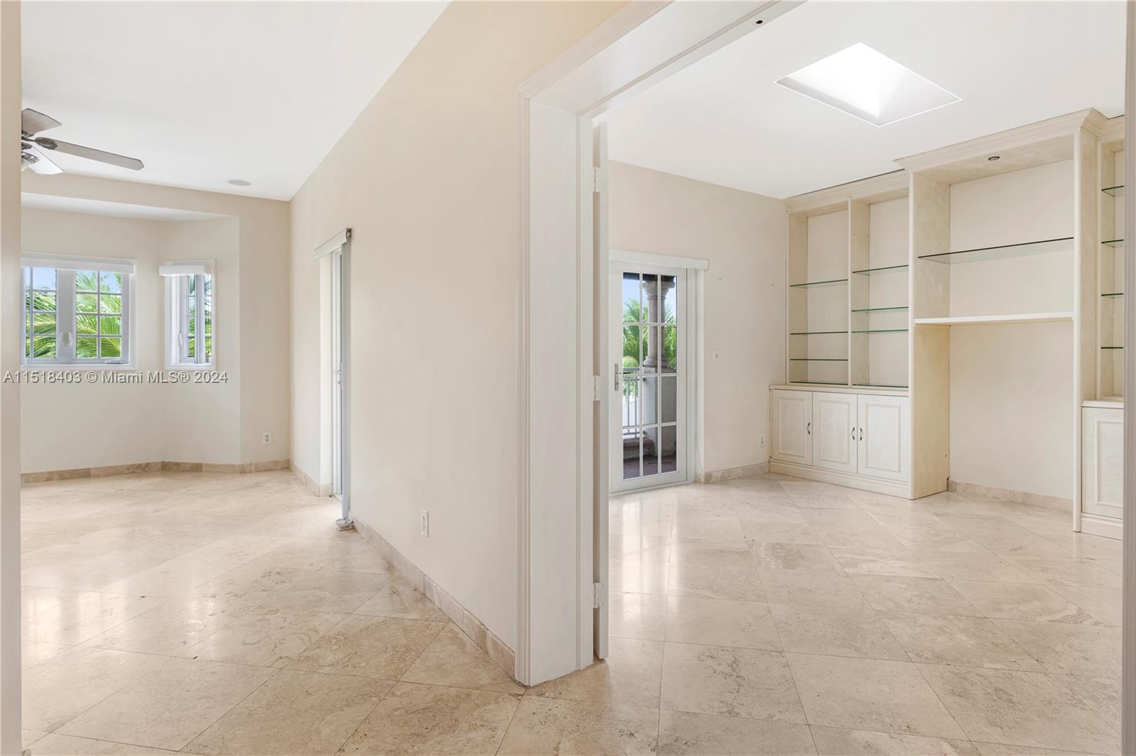 THE THS AT SUNSET HARBOUR - Residential