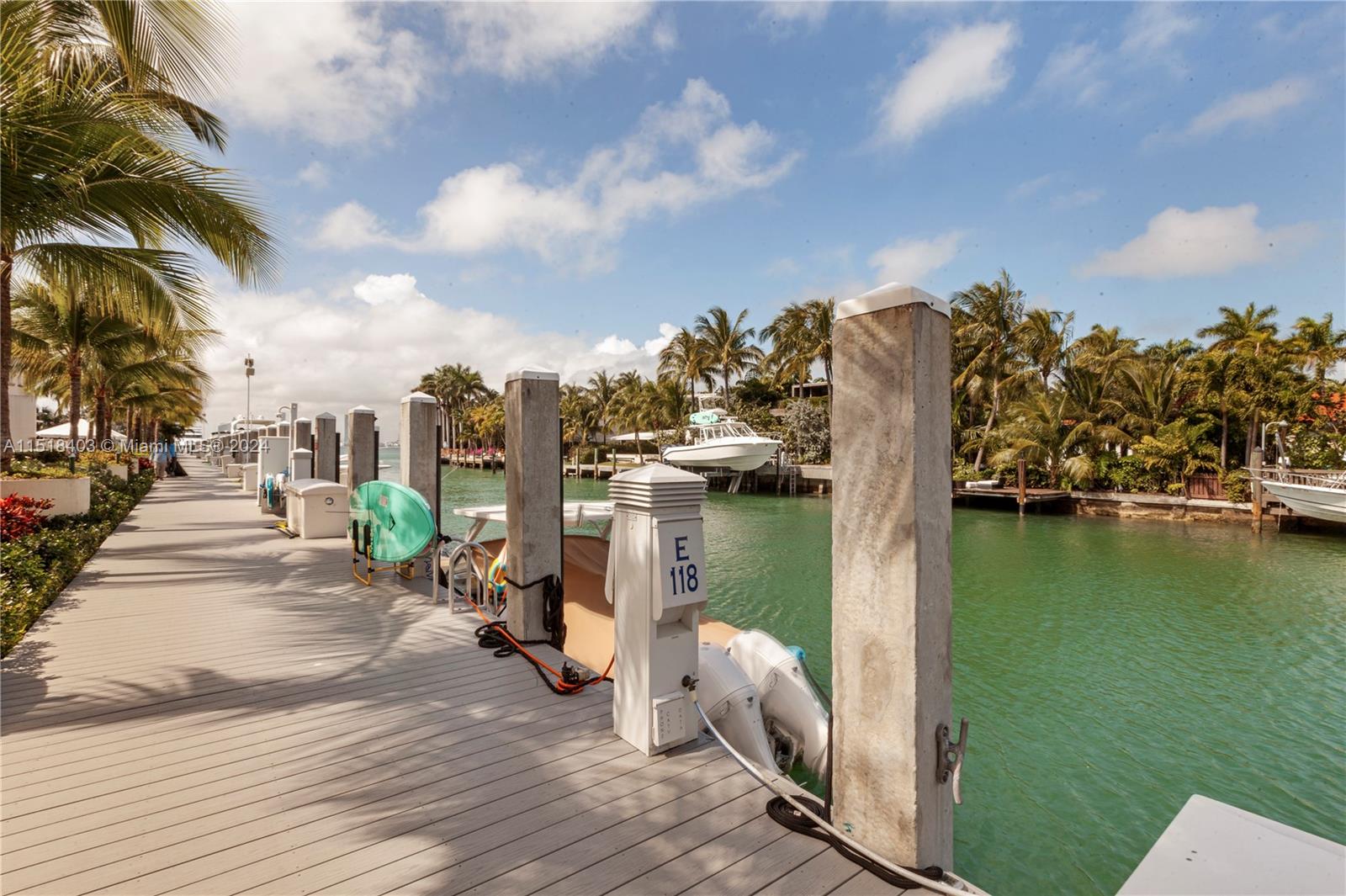 THE THS AT SUNSET HARBOUR - Residential