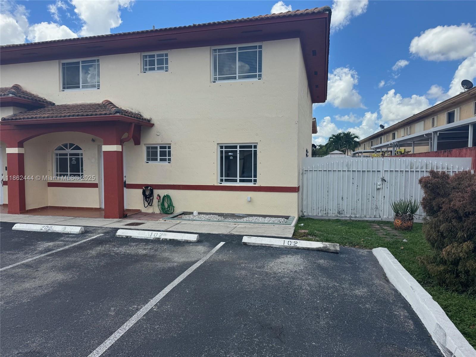 11041 W Okeechobee Rd 102