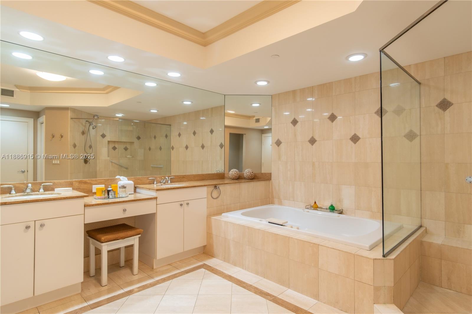 ATLANTIC III AT THE POINT - Residential