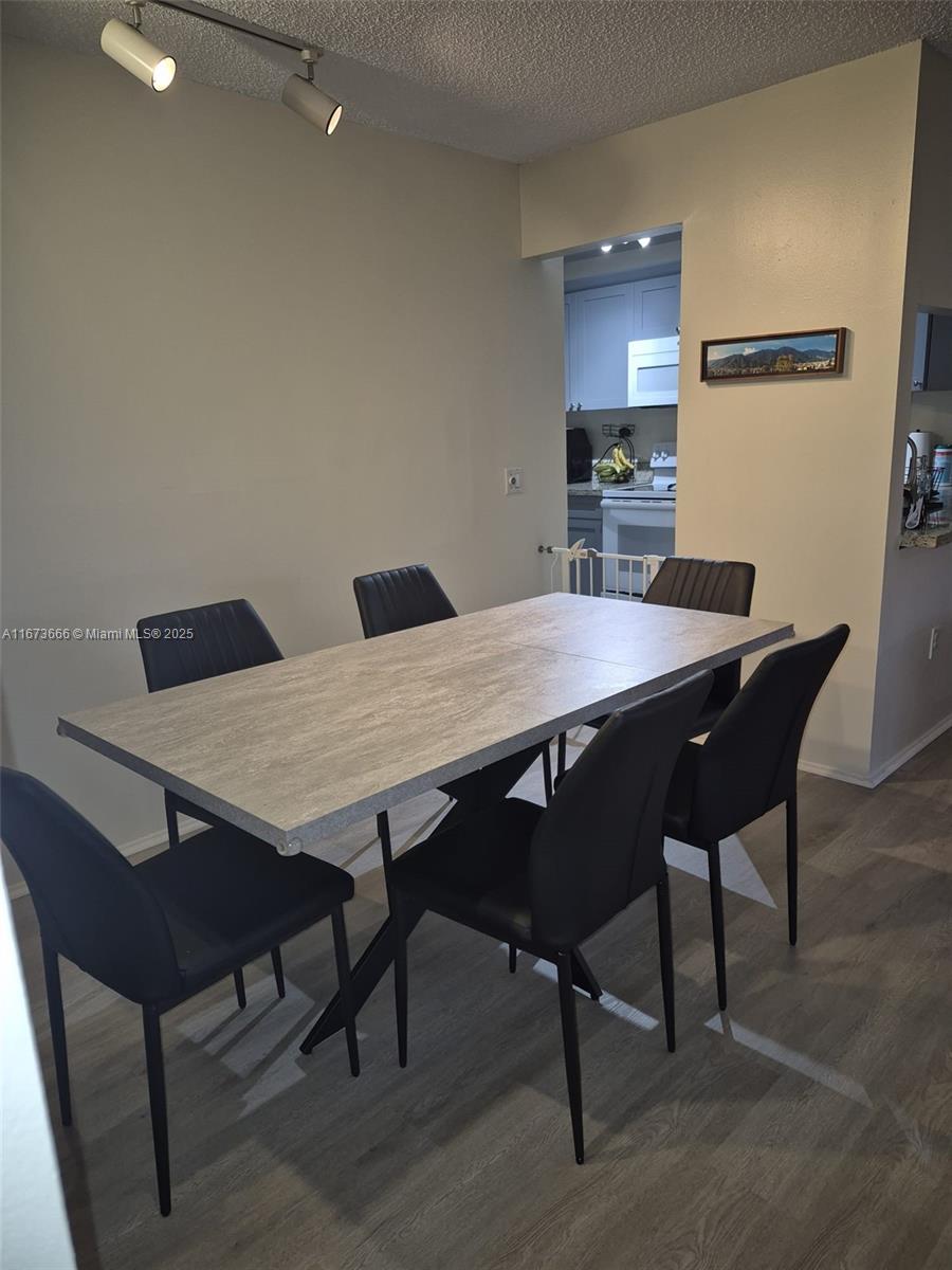PALM PLACE CONDO - Residential