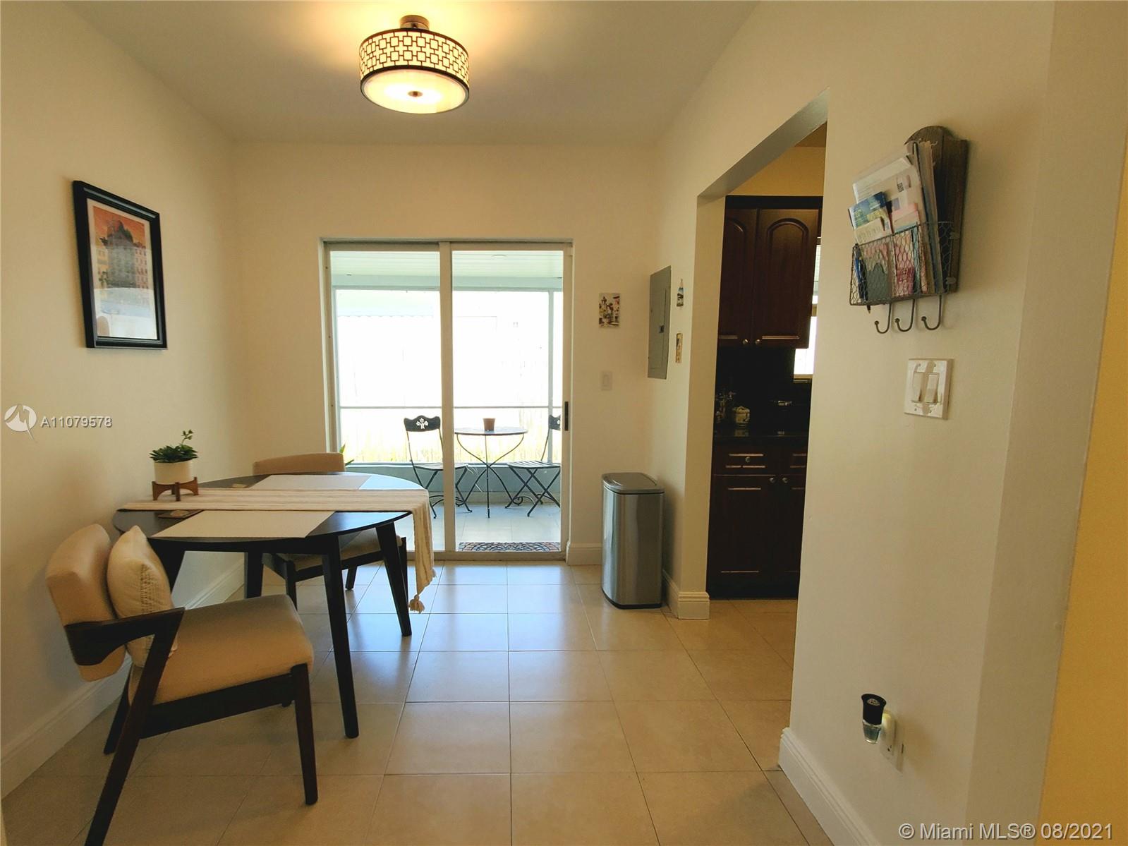 BRIAN MANORS - Residential