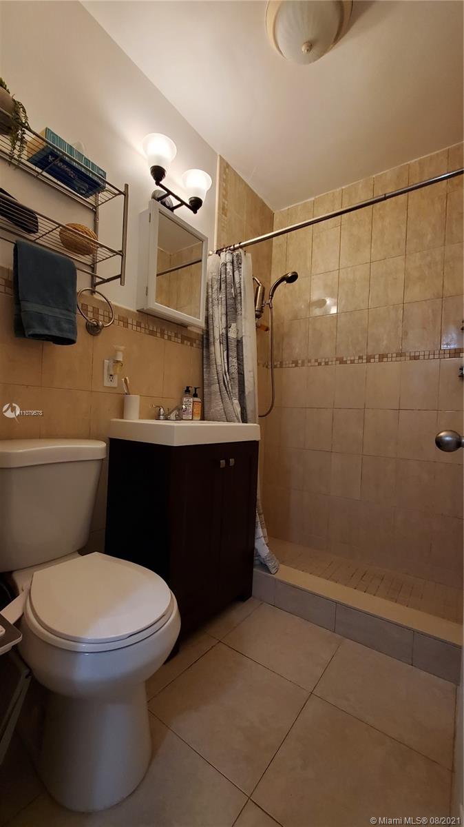 BRIAN MANORS - Residential