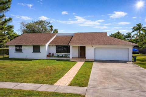 Photo of 15920 SW 280th St, Homestead, FL 33031 (MLS # A11961570)